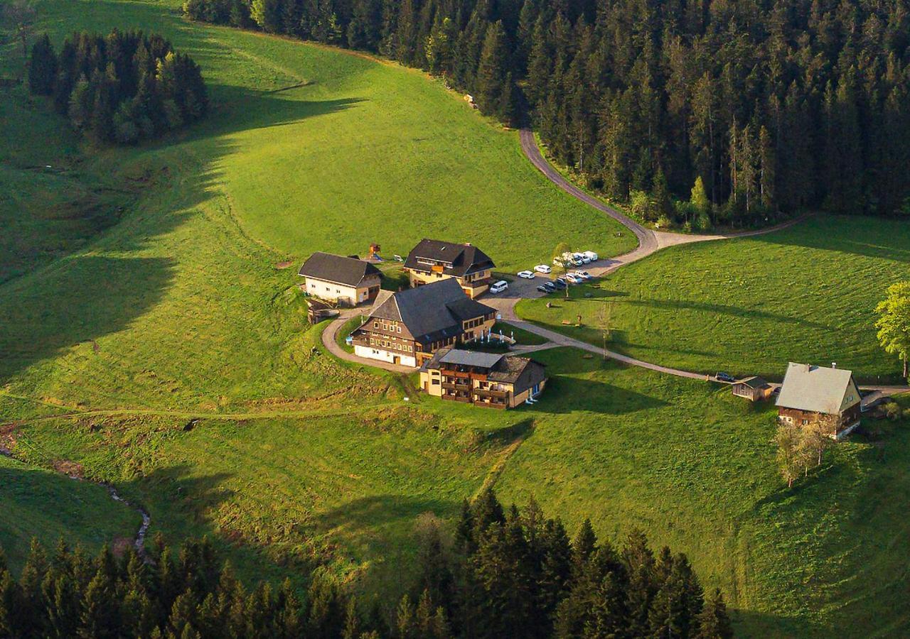 Thaelerhaeusle Hotel Furtwangen Exterior foto