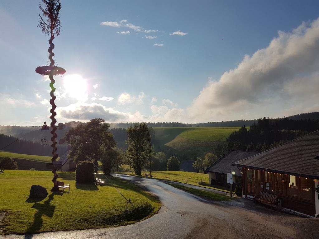 Thaelerhaeusle Hotel Furtwangen Exterior foto